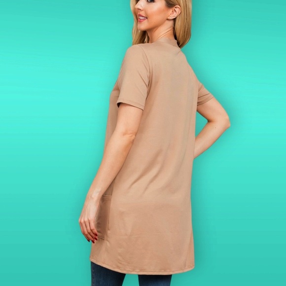 You & Me Short Sleeve Open Front Cardigan w/Pockets Women’s Plus 1X in Camel - Picture 2 of 11